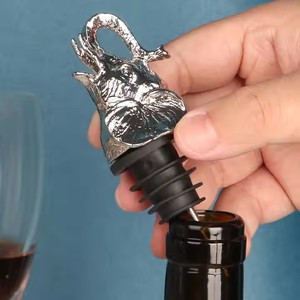 Distributore di beccuccio per bottiglia di drago all'ingrosso bottiglia di <span class=keywords><strong>vino</strong></span> per bevande versatore di liquore Chirpy misurato <span class=keywords><strong>vino</strong></span> animale per il beccuccio - Product Image 4