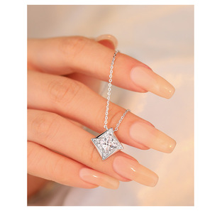 Collar con Colgante Cuadrado de Plata de Ley S925 con Halo de Piedras, Lujoso y Brillante, para Mujer, Regalo para Cualquier Día, Cadena Exquisita para Clavícula - Product Image 2