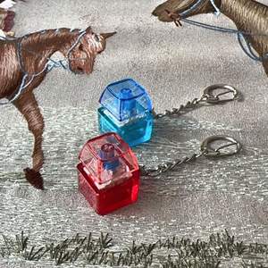 Toptan stres giderici LED ışık mekanik klavye tuş anahtarlık klavye anahtarlık oyuncaklar çocuklar yetişkinler için klavye Fidget anahtarlık - Product Image 4