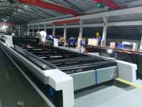 Machine de découpe laser pour tôles métalliques de grand format 6 kW, haute puissance, pour la découpe laser de laiton, de l'aluminium, de l'acier au carbone, de l'inox