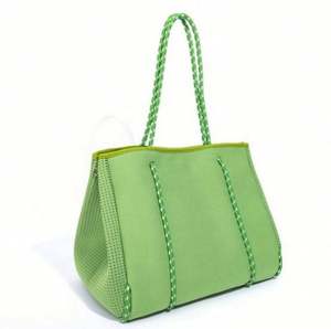 Grand sac de plage multifonctionnel en néoprène pour femmes avec poche intérieure zippée - Product Image 3