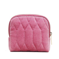 Pochette à bijoux en velours matelassé personnalisée, forme de coquille de demi-lune, fermeture éclair dorée, sac de rangement pour boucles d'oreilles, bagues et colliers de voyage