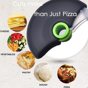 Cortadores de Pizza Profesionales de Acero Inoxidable con Cuchilla Afilada y Rueda Rodante para Uso Intensivo en Cocinas y Restaurantes Italianos - Product Image 2