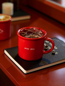 Tasse à eau en céramique rouge, tasse à café pour <span class=keywords><strong>femme</strong></span>, tasses assorties pour couple, logo personnalisé, cadeau de mariage rouge, cadeau de nouvel an - Product Image 4