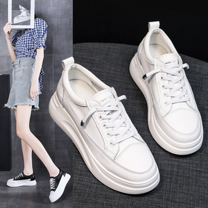 Sneakers blanches rehaussantes pour femme en cuir véritable, sélectionnées avec soin, nouvelle collection printemps 2026, mocassins à plateforme, chaussures décontractées - Product Image 2