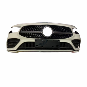 Pour <span class=keywords><strong>Mercedes</strong></span>-Benz <span class=keywords><strong>CLA</strong></span> W118 Kit de carrosserie d'occasion de haute qualité Ensemble de pare-chocs avant avec calandre, ventilateur de radiateur et capteurs de stationnement - Product Image 1