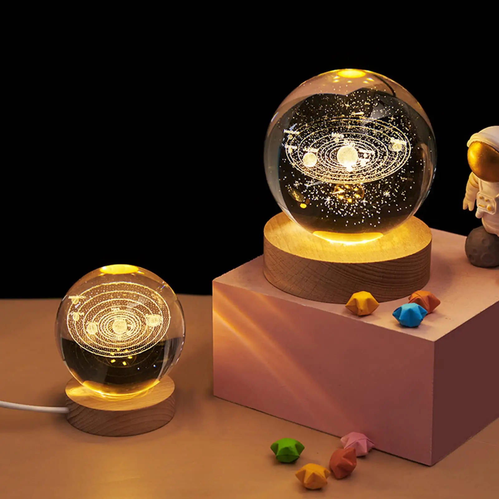 Hot Sale Wooden Bottom 3D Galaxi Moon Planet Lights Nightlight LED Glass Crystal Ball Night Lights for Girlfriend Gifts