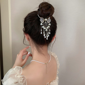 Pince à cheveux tendance en forme de fleur pour queue de cheval, chignon ou <span class=keywords><strong>coiffure</strong></span> bouclée, avec strass en cristal et perles - Product Image 2