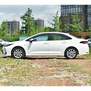 Nuove Auto Toyota 2024 Corolla Ibrida Benzina-Elettrica Automatica ad Alta Velocità <span class=keywords><strong>Berlina</strong></span> Prodotta in Cina - Product Image 2