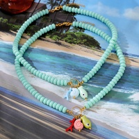 Collar de cuentas de turquesa estilo bohemio Asu con dijes de esmalte de océano, pez, concha y coral, joyería de verano para mujer