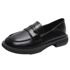 รองเท้าผู้หญิง GON22 คุณภาพสูง สีดำ หนัง PU หัวปิด แบบสวม ส้นเตี้ย ดีไซน์ทันสมัย รองเท้าทรง Loafer พื้นหนา นุ่ม สบาย เหมาะสำหรับฤดูใบไม้ผลิและฤดูร้อน - Product Image 1