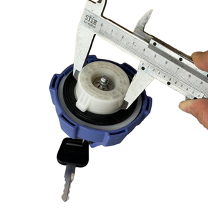 Pièces de camion Foton OEM, <span class=keywords><strong>bouchon</strong></span> de réservoir <span class=keywords><strong>AdBlue</strong></span>, couvercle de réservoir d'urée étanche à l'eau et à la poussière pour Foton Forland/View, fourniture directe d'usine - Product Image 6