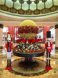 Géant <span class=keywords><strong>Casse</strong></span>-<span class=keywords><strong>Noisette</strong></span> Soldat de Noël grandeur nature 4, 5, 6 pieds, <span class=keywords><strong>Figurine</strong></span> de décoration de Noël d'extérieur, Grand <span class=keywords><strong>Casse</strong></span>-<span class=keywords><strong>Noisette</strong></span> - Product Image 2