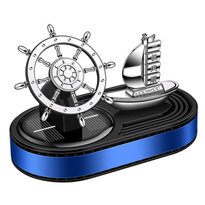 Hélicoptère ventilateur lame voiture parfum <span class=keywords><strong>d</strong></span>ésodorisant dauphin <span class=keywords><strong>d</strong></span>écoration intérieure solaire rotatif voiture aromathérapie diffuseur de parfum - Product Image 1