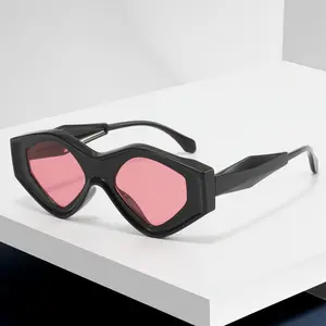 Gafas De Sol con montura De plástico para hombre y mujer, Lentes De Sol Unisex De 2023 Triángulos, a la moda, Y2k, color negro, transparentes, De diseñador De lujo, personalizadas