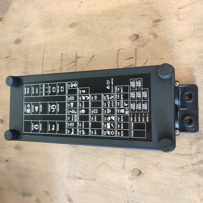 Volvo High Quality Fuse Box 14665423 14683134 14726291