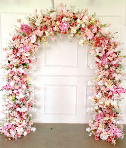 قوس زهور على شكل حرف U عالي الجودة بالجملة، قوس زهور حريرية باللون الأحمر والوردي لخلفية حفلات الزفاف، قوس زفاف أنيق من الزهور الحريرية - Product Image 1