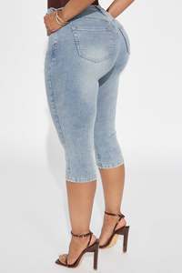 Jean Capri <span class=keywords><strong>Femme</strong></span> Taille Haute Bleu Clair Délavé Coupe Slim Denim Vintage Longueur 3/4 Pantalon Streetwear Vente en Gros - Product Image 2