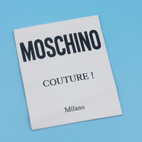 Étiquettes tissées en satin de tissu de marque personnalisée étiquettes d'étiquette de cou de vêtements coudre sur l'étiquette tissée de vêtement