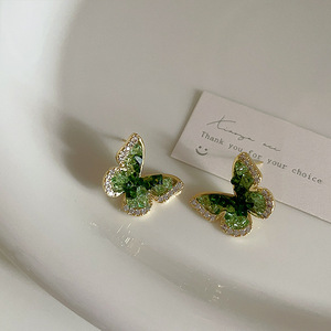 Pendientes De Joyeria De <span class=keywords><strong>Moda</strong></span> Nueva <span class=keywords><strong>Moda</strong></span> Dulce Niñas Joyería Bonitos Pendientes De Mariposa De Cristal Verde - Product Image 1