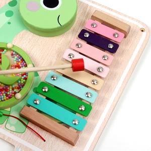Treno in Legno da Parete, Pannello Sensoriale Montessori con Xilofono, Labirinto, Abaco, Orologio e Puzzle - Regalo per Bambini - Product Image 5