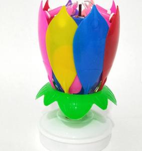 Emay Flor de Loto Musical Romántica con Luces LED para <span class=keywords><strong>Cumpleaños</strong></span>, Venta al por Mayor, Novedad, Hermosa y Festiva - Product Image 1