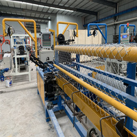 Prix usine semi-automatique/entièrement automatique PLC contrôle double fil chaîne maillon treillis métallique clôture machine à tisser