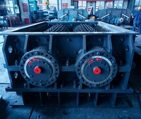 Concasseur à double rouleau denté avec moteur AC contrôlé par PLC, capacité conçue, pièces en fonte d'acier à haute teneur en manganèse pour utilisation minière