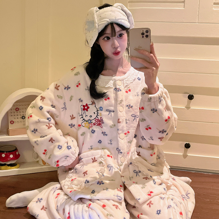 6602 White KT