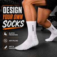 Chaussettes de sport mi-mollet respirantes en coton anti-odeur avec logo personnalisé, conception OEM, chaussettes de basketball pour hommes