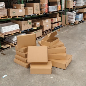 Caja Rectangular Rígida Corrugada Personalizable, Ecológica, Reciclable, Portátil y Reutilizable con Forro Personalizado para Mudanzas Residenciales - Product Image 1