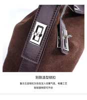 Logo personnalisé OEM Sacs Hobo en daim pour femmes Sac à bandoulière rétro doux avec pochette à cosmétiques en cuir véritable Sac fourre-tout souple