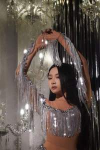 Abito di strass scintillante <span class=keywords><strong>da</strong></span> donna con nappine d'argento vedo attraverso il <span class=keywords><strong>vestito</strong></span> <span class=keywords><strong>da</strong></span> <span class=keywords><strong>regina</strong></span> di compleanno ballerino cantante Costume <span class=keywords><strong>da</strong></span> palcoscenico splendido per festeggiare - Product Image 3