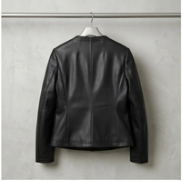 Veste Courte Minimaliste Noire en Cuir pour Bureau, Col Rond, Col et Patte de Boutonnage Multi-Points, Sans Boutons