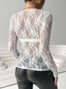 T-<span class=keywords><strong>shirt</strong></span> décontracté en <span class=keywords><strong>dentelle</strong></span> à <span class=keywords><strong>manches</strong></span> <span class=keywords><strong>longues</strong></span> pour femmes chemisier amincissant motif solide coupe ajustée hauts pour femmes - Product Image 2