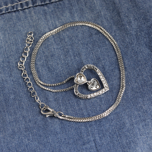 Collana con Ciondolo a Forma di Cuore 'I Love You to the Moon and Back' in Cristallo con Catena a Serpente ZRM per Donne e Coppie, Ideale per Anniversari - Product Image 3