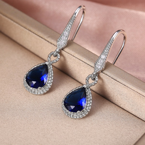 Boucles d'oreilles pendantes en pierre bleue, argent 925, serti clos en forme de goutte d'eau, bijoux de mariage classiques pour femmes - Product Image 5