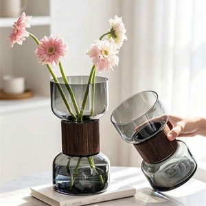 Jarrón Floral Hidropónico Cilíndrico <span class=keywords><strong>de</strong></span> Madera Artístico para Sala <span class=keywords><strong>de</strong></span> Estar, Decoración del Hogar, Jarrón <span class=keywords><strong>de</strong></span> <span class=keywords><strong>Vidrio</strong></span> Transparente Gris Ahumado Alto para Mesa - Product Image 1