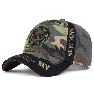 <span class=keywords><strong>Gorra</strong></span> de Béisbol de 5 Paneles con Bordado 3D de los New York <span class=keywords><strong>Yankees</strong></span>, Ajustable, Estilo Dad Hat, con Diseño Étnico de Puntos de Camuflaje en Rojo y Negro, de Algodón - Product Image 1