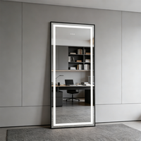 Miroir sur pied pleine longueur Source Factory avec éclairage LED intelligent, cadre métallique carré, design moderne, décoration intérieure