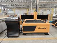 Machine de découpe plasma de bureau en acier laminé, machine de découpe plasma CNC 1530 pour acier de conduits d'air, table à outils automatique