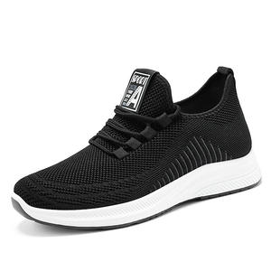 Chaussures de sport unisexes confortables et respirantes, chaussures de course décontractées à la mode, semelle intermédiaire en peau de mouton, tige en polyester, vente en gros - Product Image 5