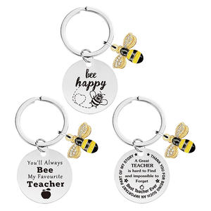 Little Bee Honey Charm Schlüssel bund Themen Häkeln Biene Emailliert Hummel Schlüssel ring mit Quaste Geldbörse Tasche Zubehör - Product Image 1