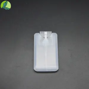 20ML PPポータブルトラベル香水アルコールフレッシュナースプレーボトル包装および皮膚用ポンプシール付きミニプラスチックカード