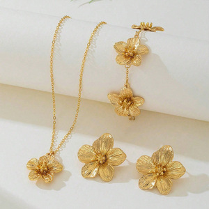 Conjunto de joyería de flores de moda de Europa y Estados Unidos, colgante de <span class=keywords><strong>estambre</strong></span> de oro caliente, collar, pulsera, pendientes, conjunto de 3 piezas - Product Image 3