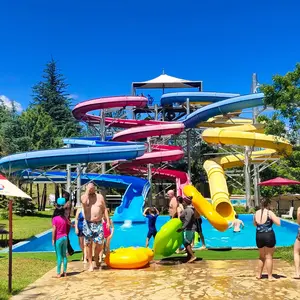 Peralatan Hiburan Taman Air Besar Populer Slide Spiral untuk Orang Dewasa dan Anak-anak