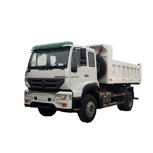 La Chine Sinotruk 4x2 15 tonnes Mini camion à benne basculante 6 roues Cargo Petit camion Howo léger - Product Image 4