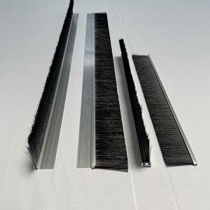 Industriële afdichtingsborstel roltrap reinigingsborstel op maat gemaakte <span class=keywords><strong>nylon</strong></span> stripborstel - Product Image 5