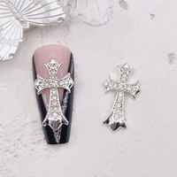 Rétro Croix Nail Charm Alliage Strass Croix Charmes Punk Gothique Nail Art Fournitures pour Acrylique Nail Décoration