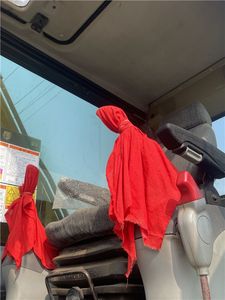 Excavadora de cadenas pequeña Komatsu PC160 usada en buen estado, año 2023, 16 toneladas de peso, con motor original y pocas horas de uso. - Product Image 6